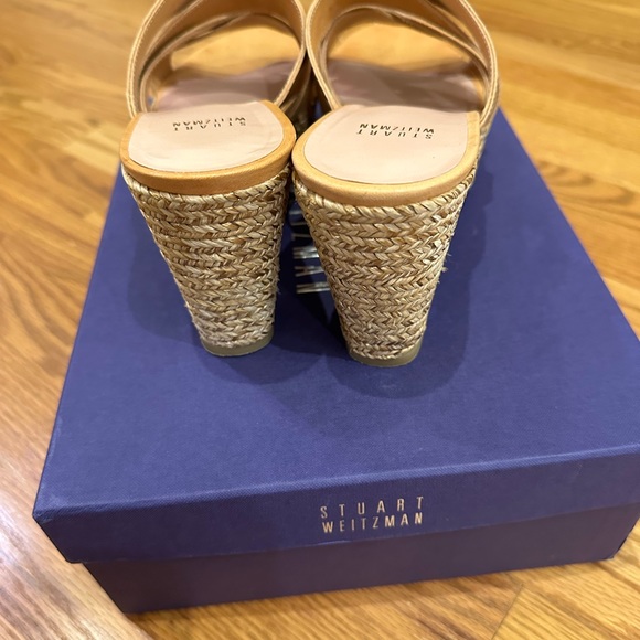 Stuarts Weitzman Sliderules with heels - Picture 13 of 13